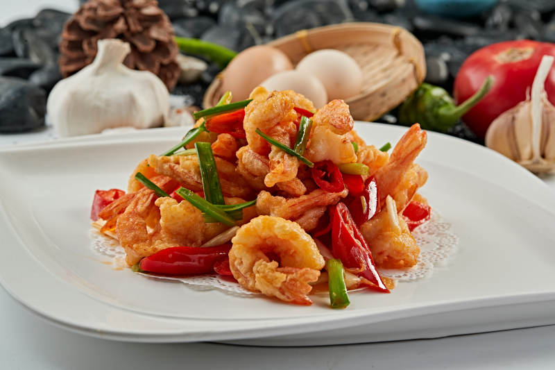 鲜辣椒天妇罗炸大虾尾图片