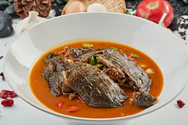 浓汤炖甲鱼图片