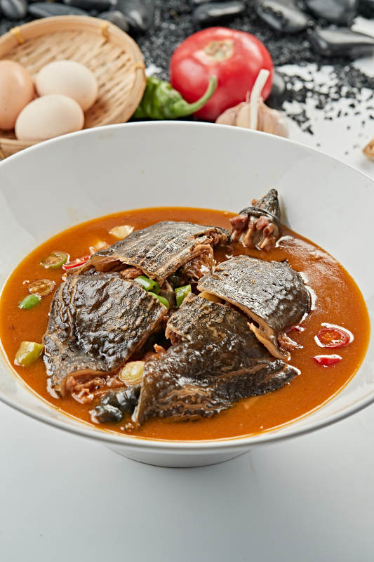 浓汤炖甲鱼图片