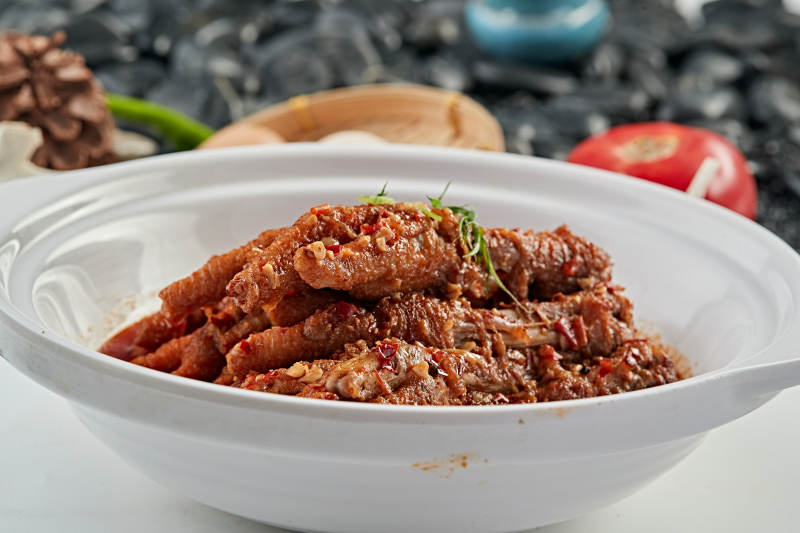 红油卤味虎皮鸡脚图片