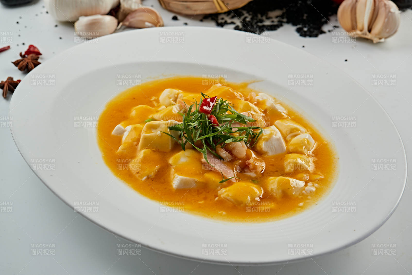 浓汤蟹黄焗日式内脂豆腐图片