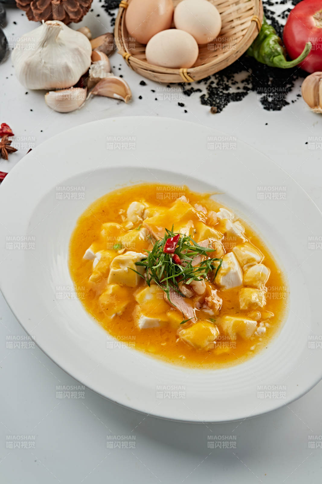 浓汤蟹黄焗日式内脂豆腐图片