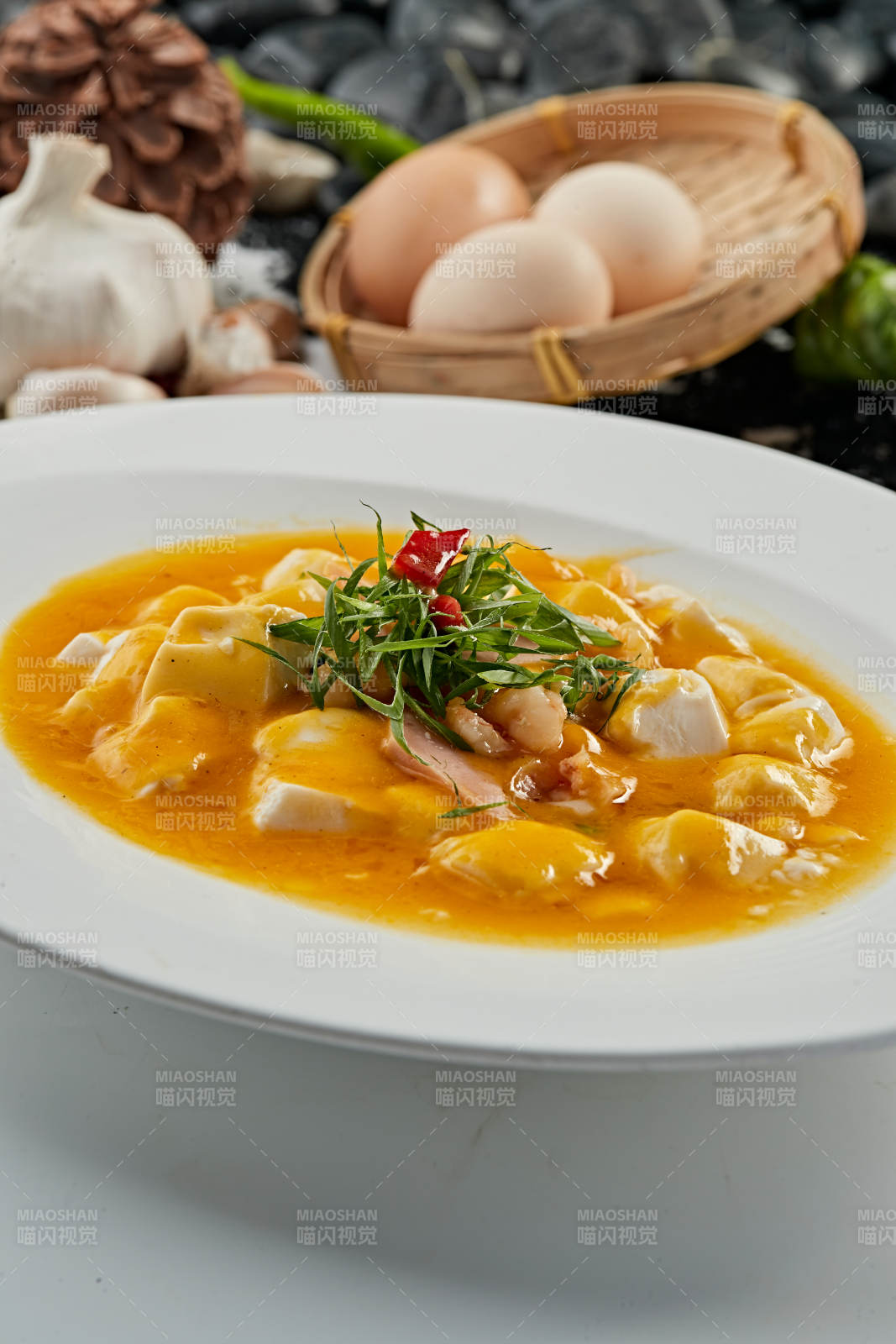 浓汤蟹黄焗日式内脂豆腐图片