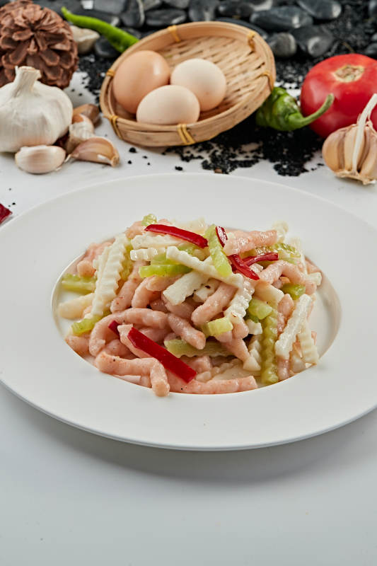 彩椒莴笋辣炒鲜虾柳图片