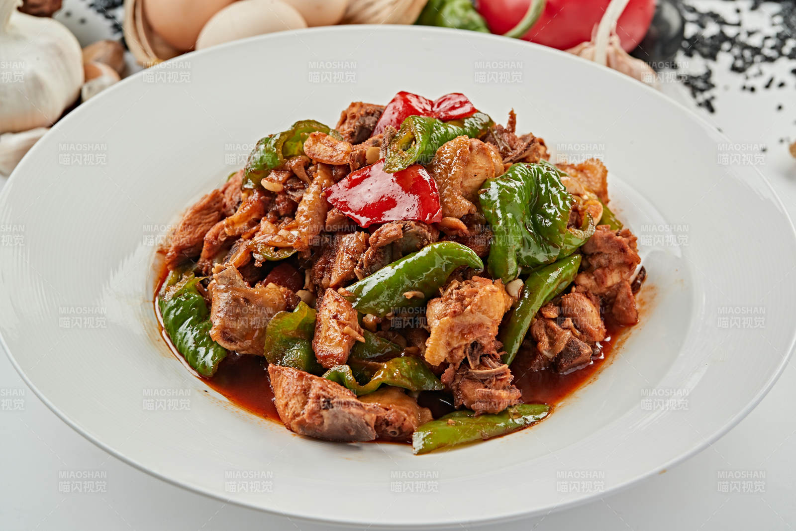 红烧新疆大盘鸡图片