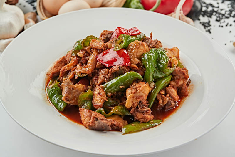 红烧新疆大盘鸡图片