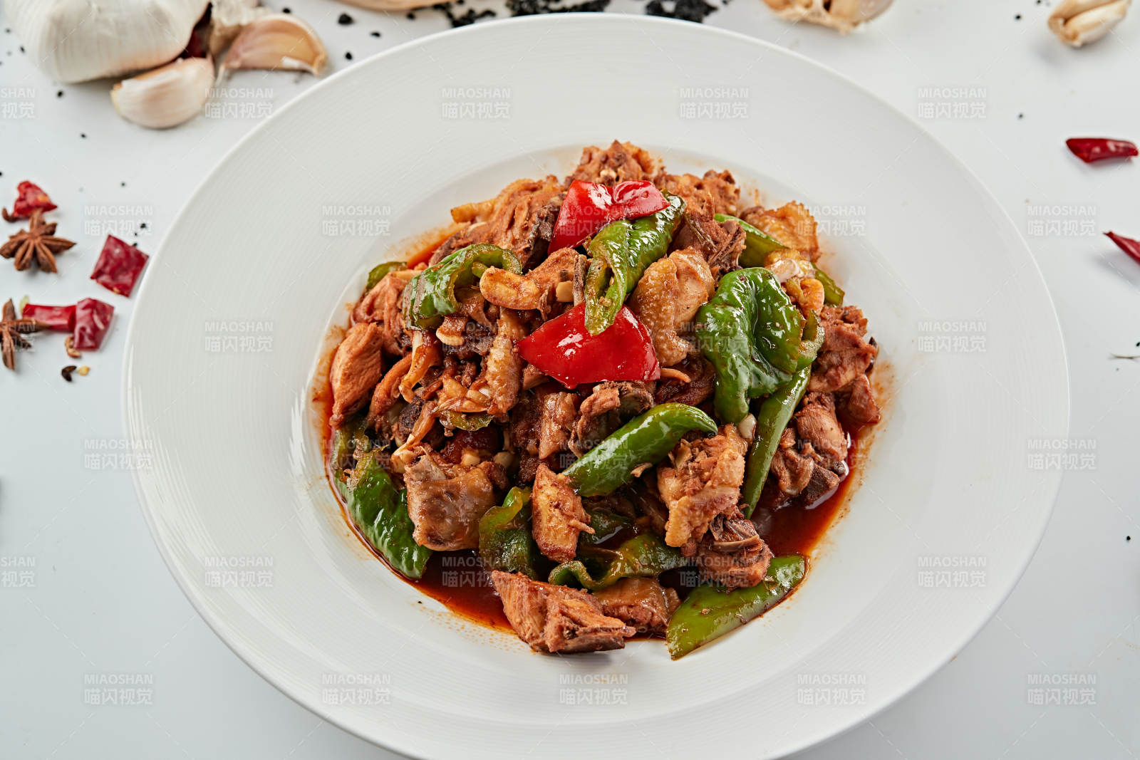 红烧新疆大盘鸡图片