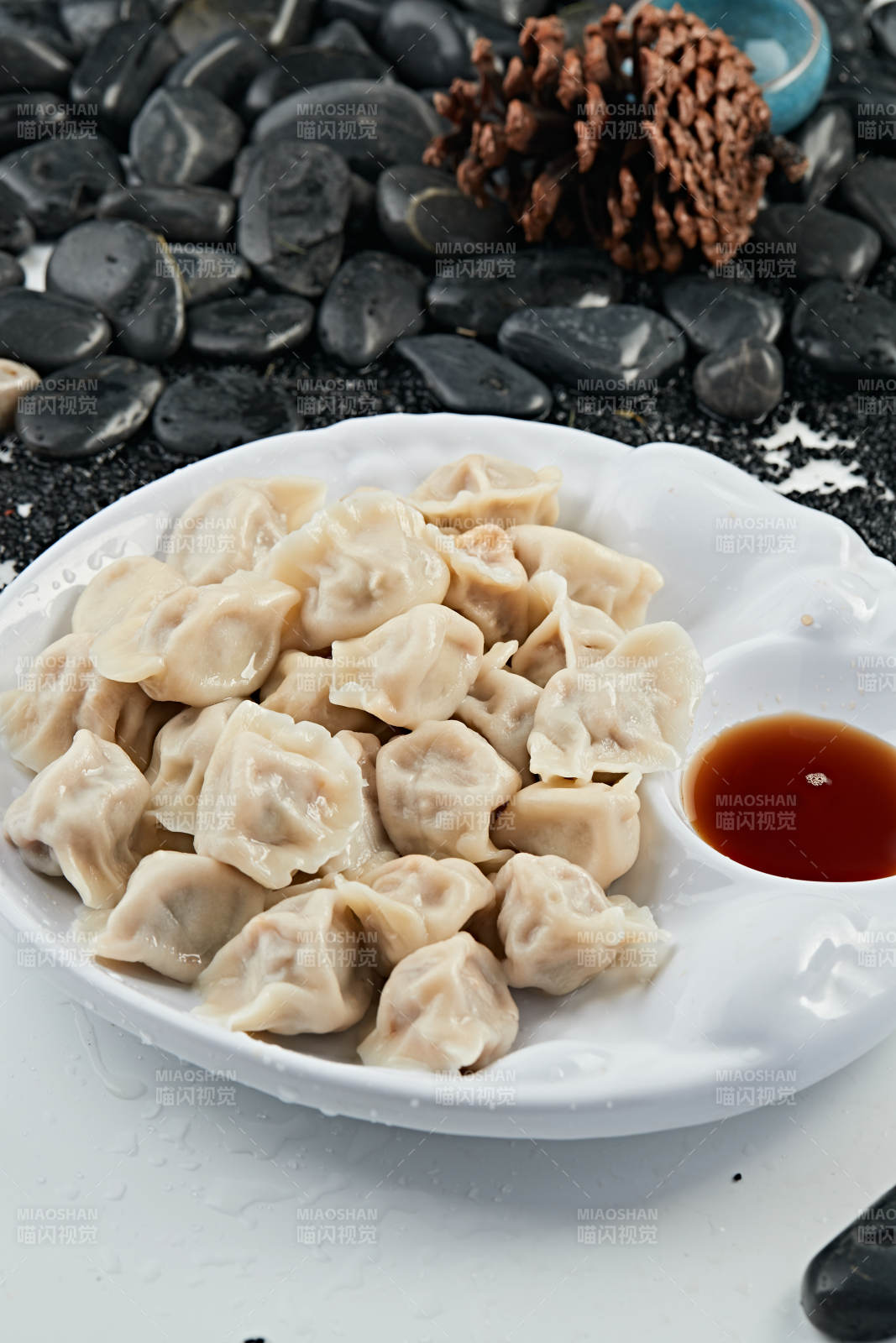 手工猪肉大葱馅饺子图片