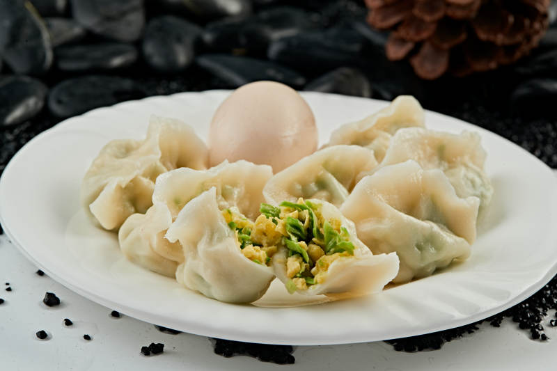 手工鸡蛋豆角素馅饺子图片