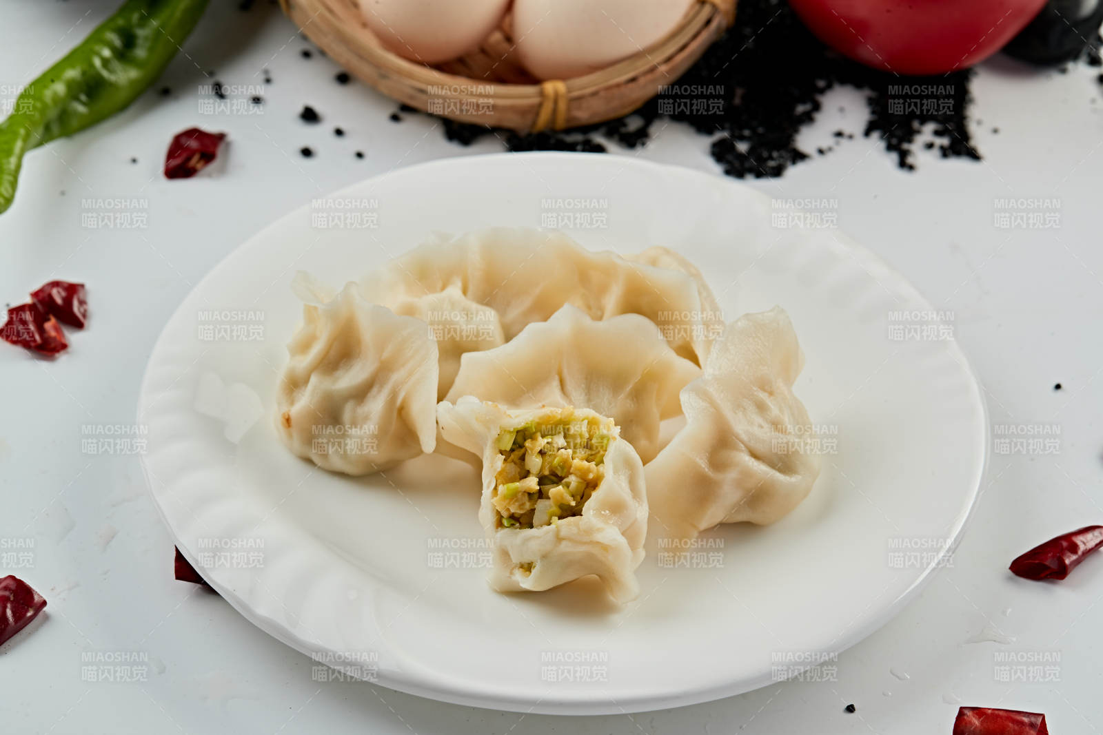 手工素三鲜馅饺子图片