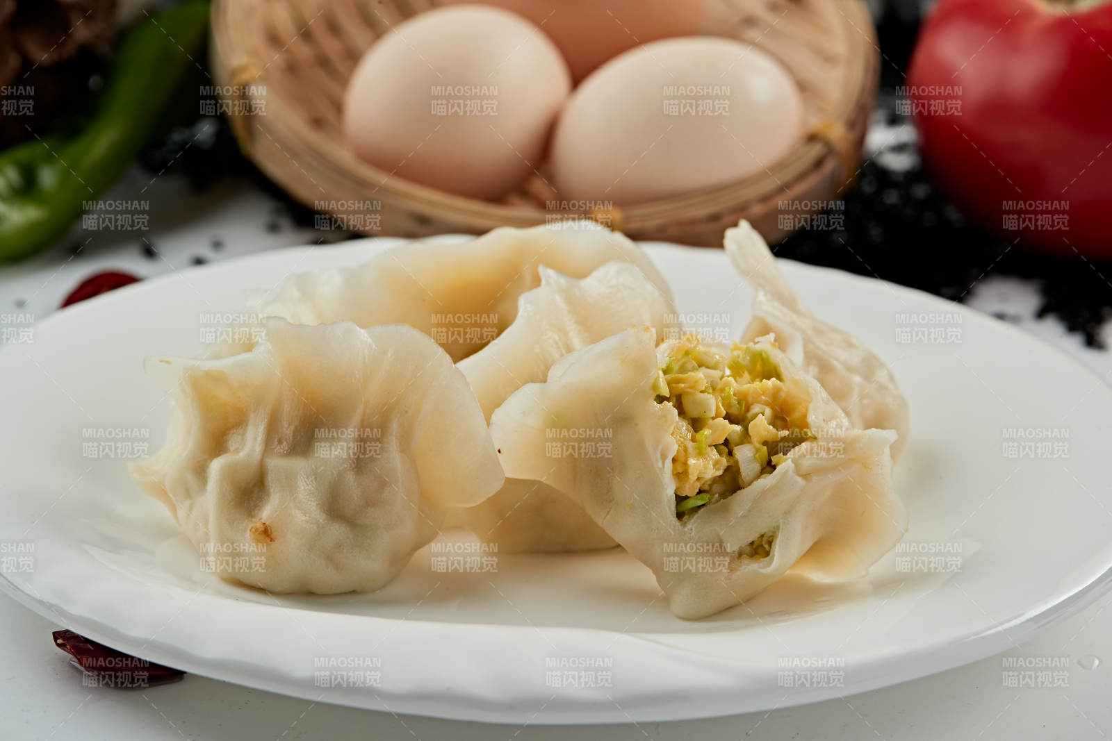 手工素三鲜馅饺子图片