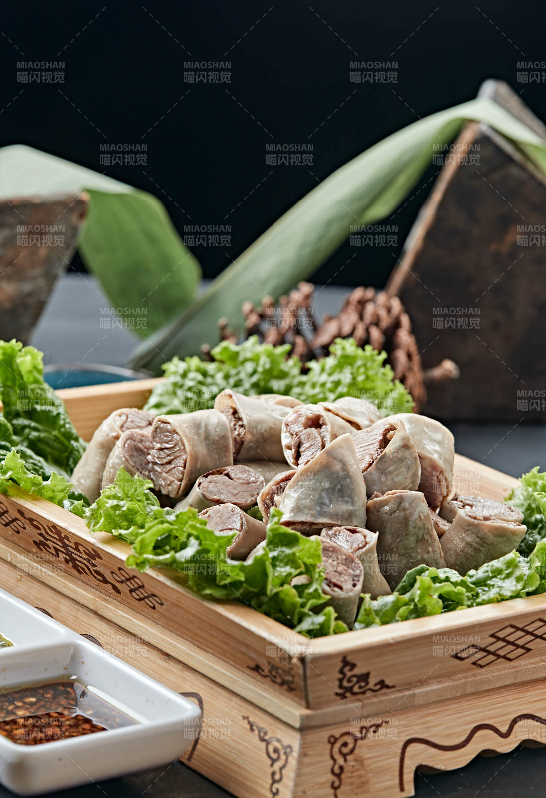 水煮传统蒙餐羊肉肠图片