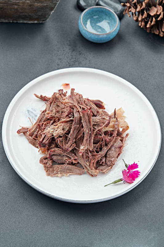 峨嵋手撕驴肉图片