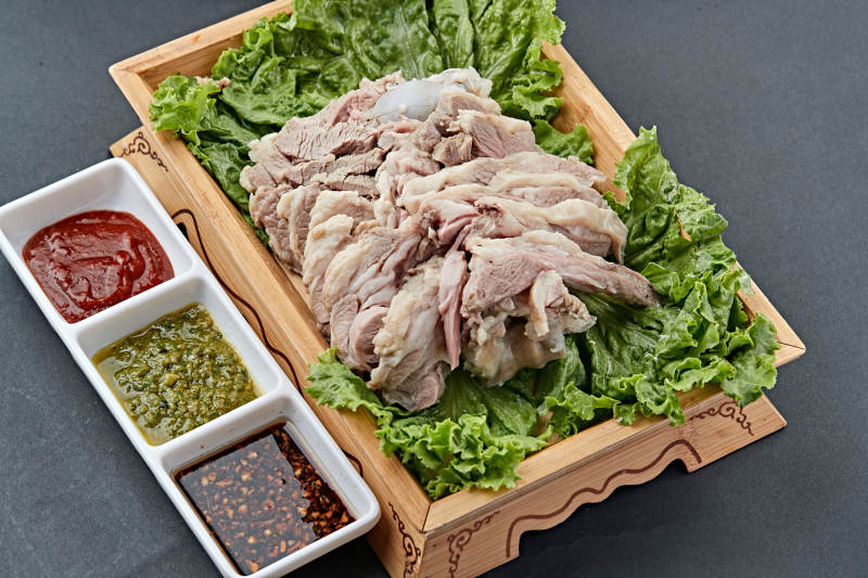 清水炖煮手把肉图片