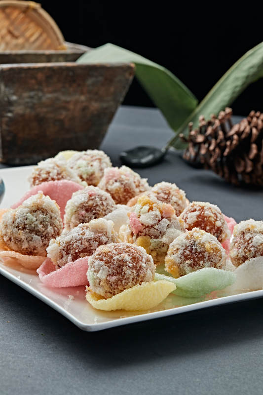 油炸酥皮江米土豆丸子图片