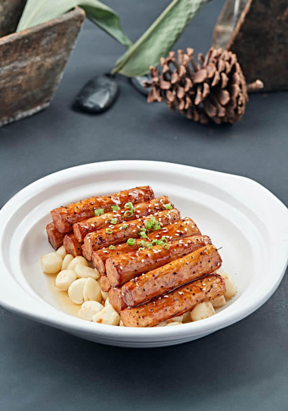 蒜香砂锅焗长山药图片