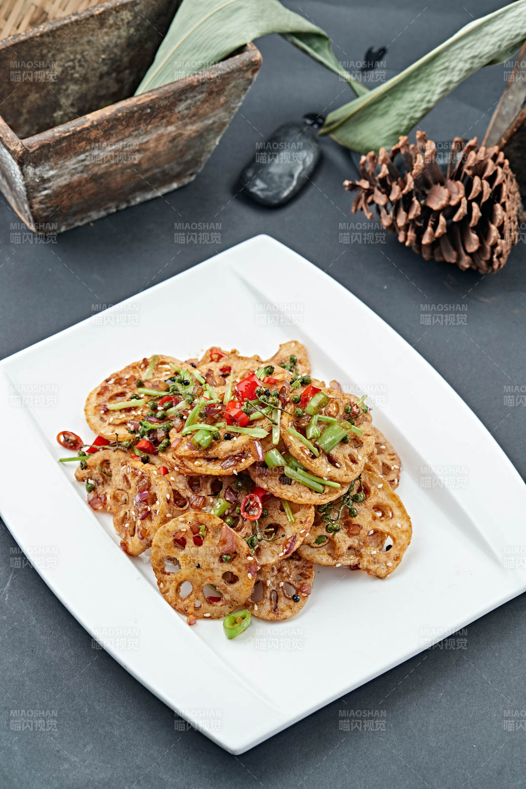 藤椒湘味小炒莲藕片图片