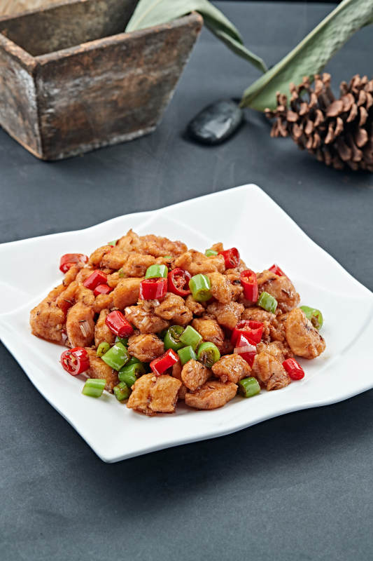 川香辣子鸡丁图片