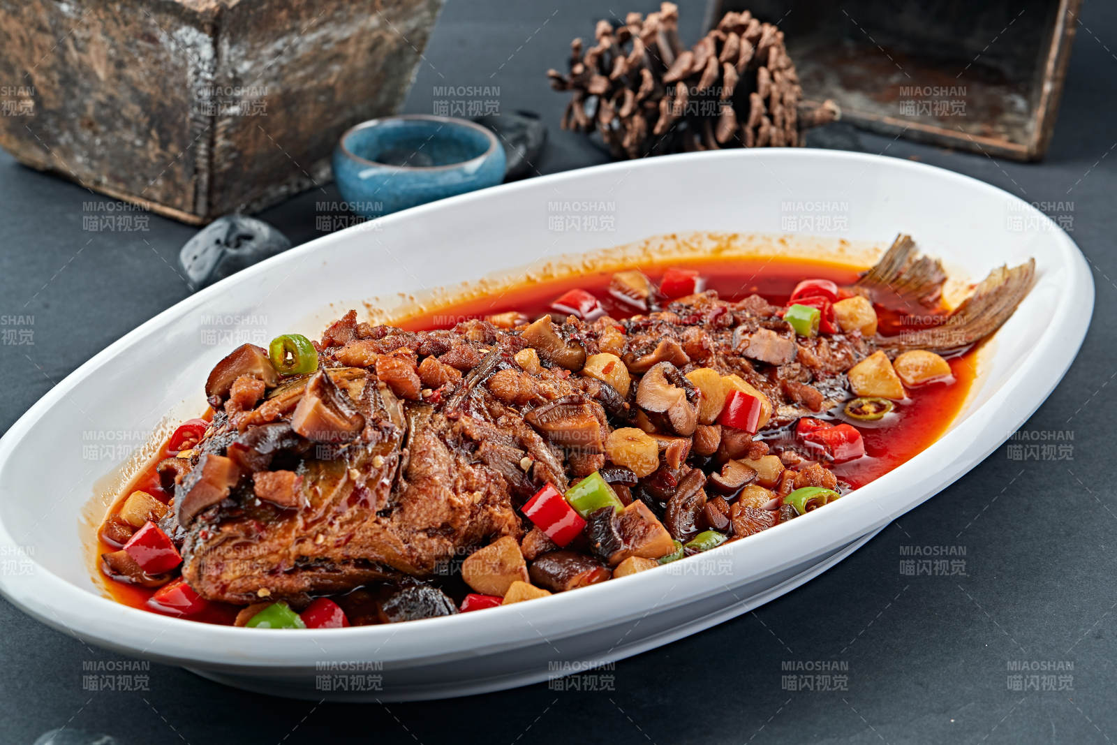 川味香辣干烧鱼图片