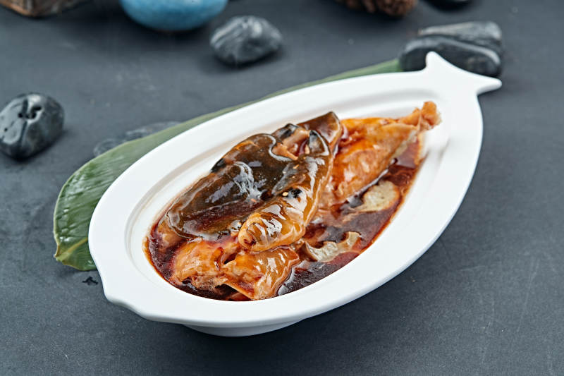 浓汤酱焖小河豚图片