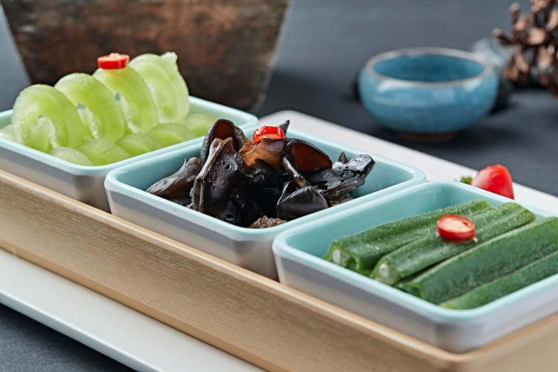 爽口三拼木耳秋葵莴笋丝图片