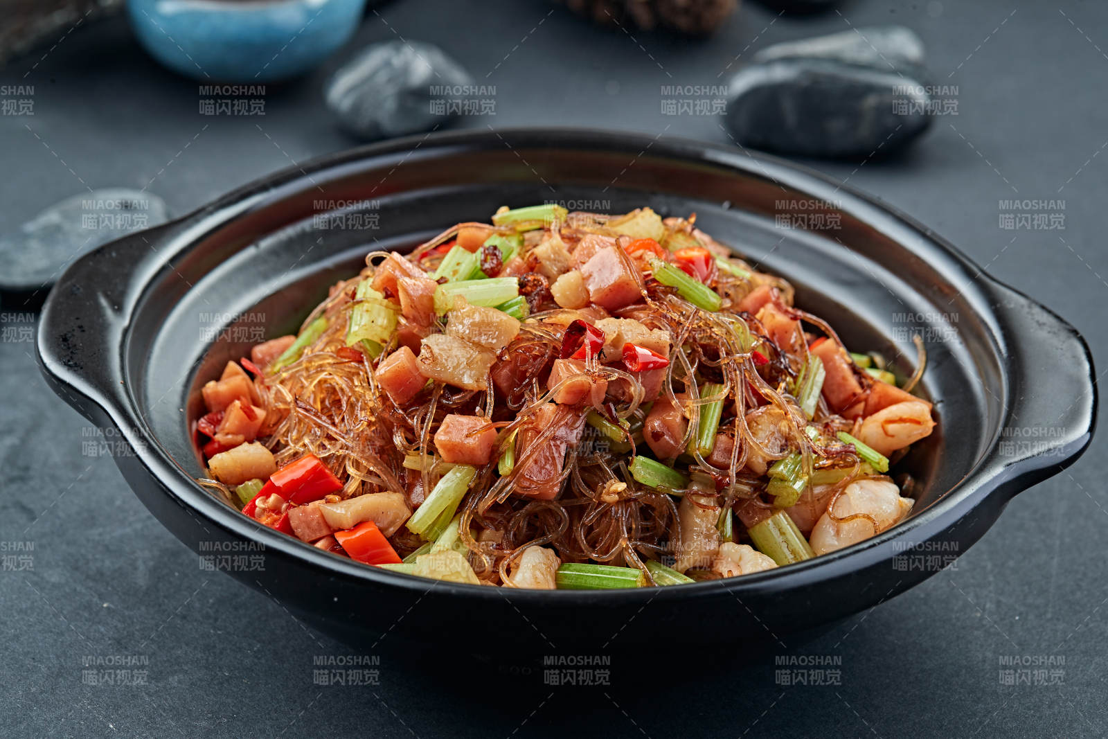 砂锅火腿腊肉水晶粉丝煲图片