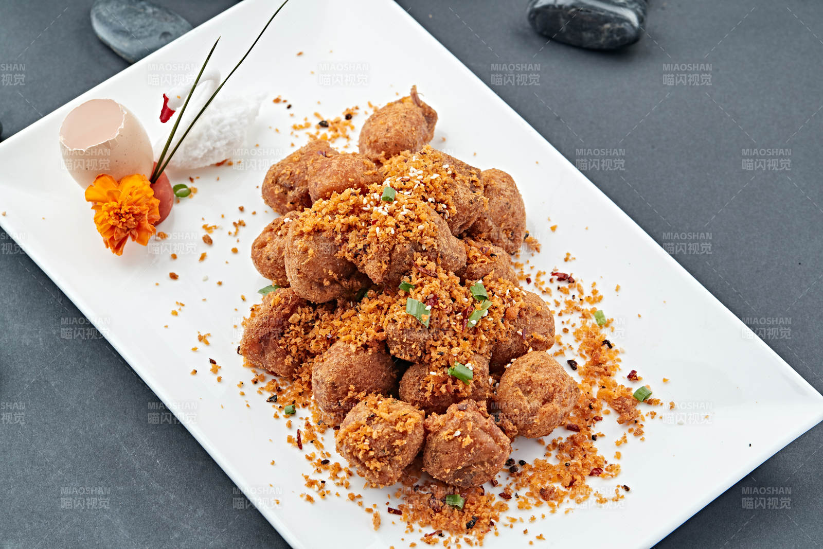 避风塘油炸小羊肉图片