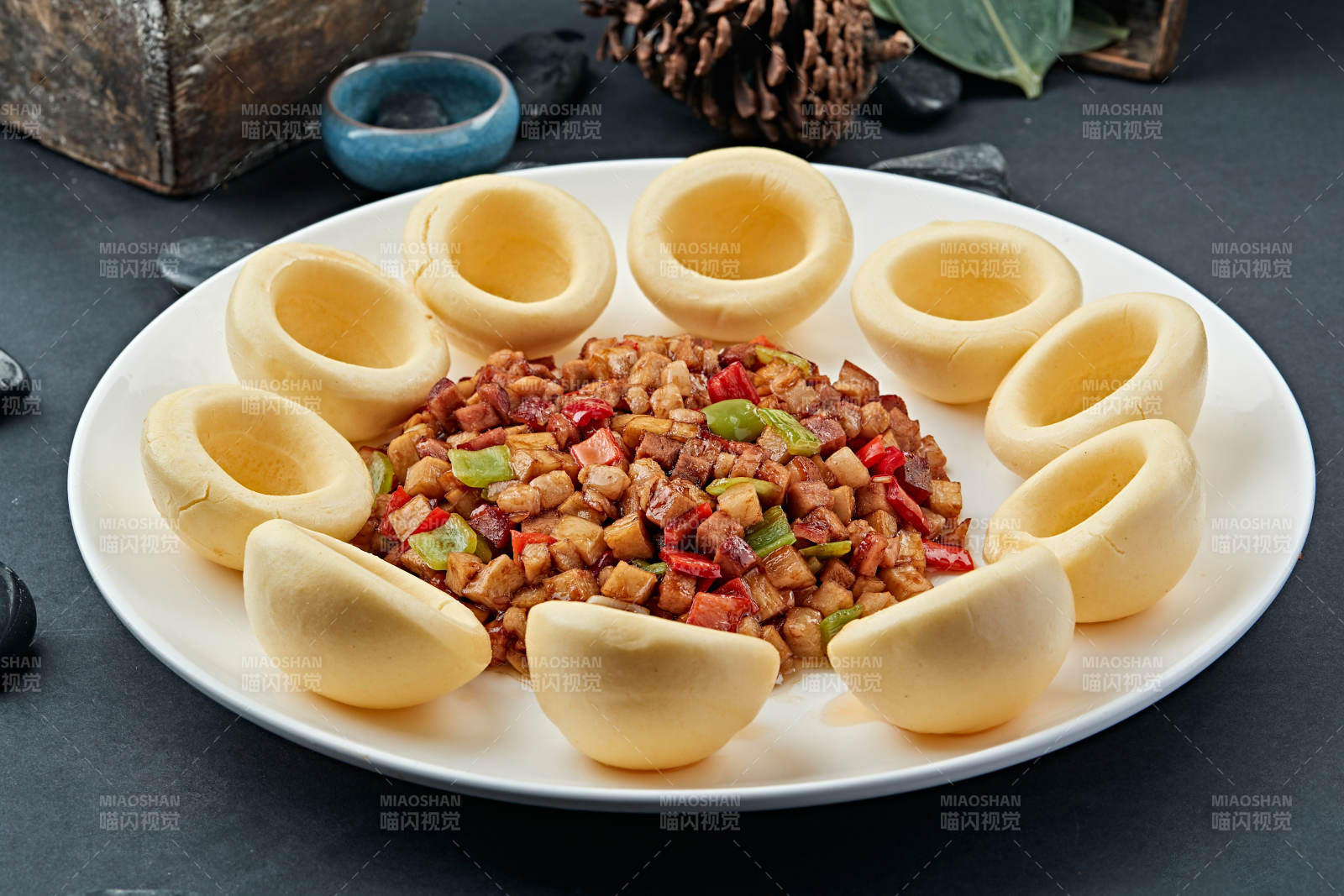 窝头渣渣鸭图片