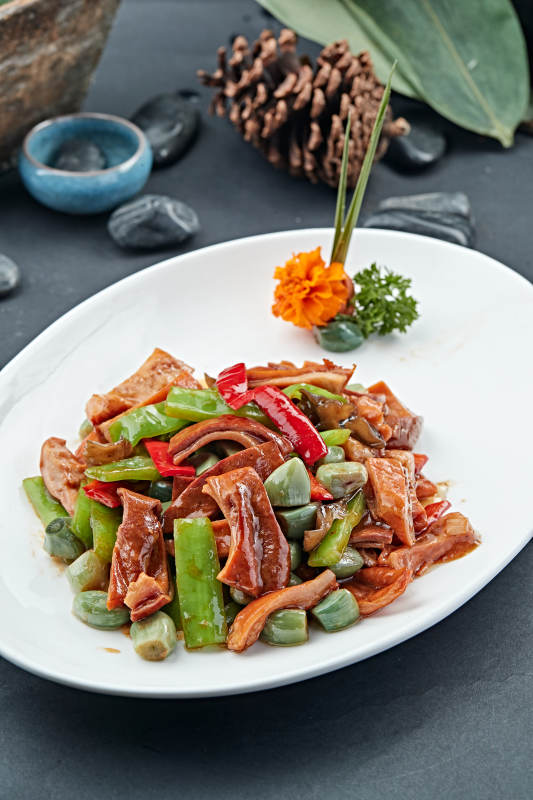 腊八蒜彩椒猪肚条图片