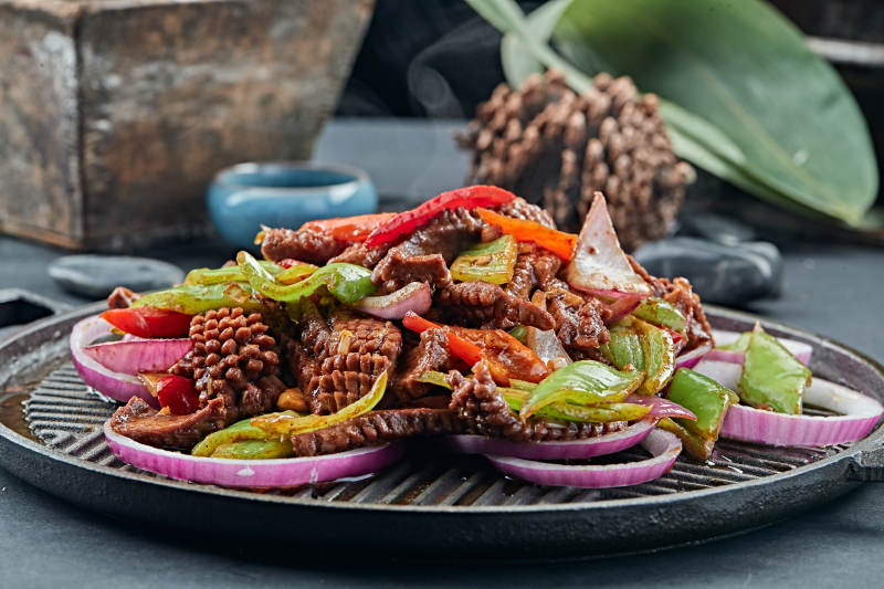 炙子铁板烤腰花图片