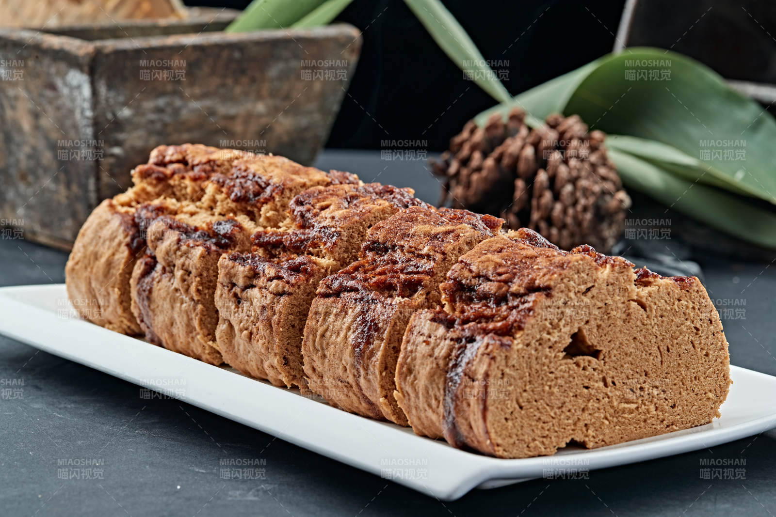 粗粮枣泥烤馍片图片