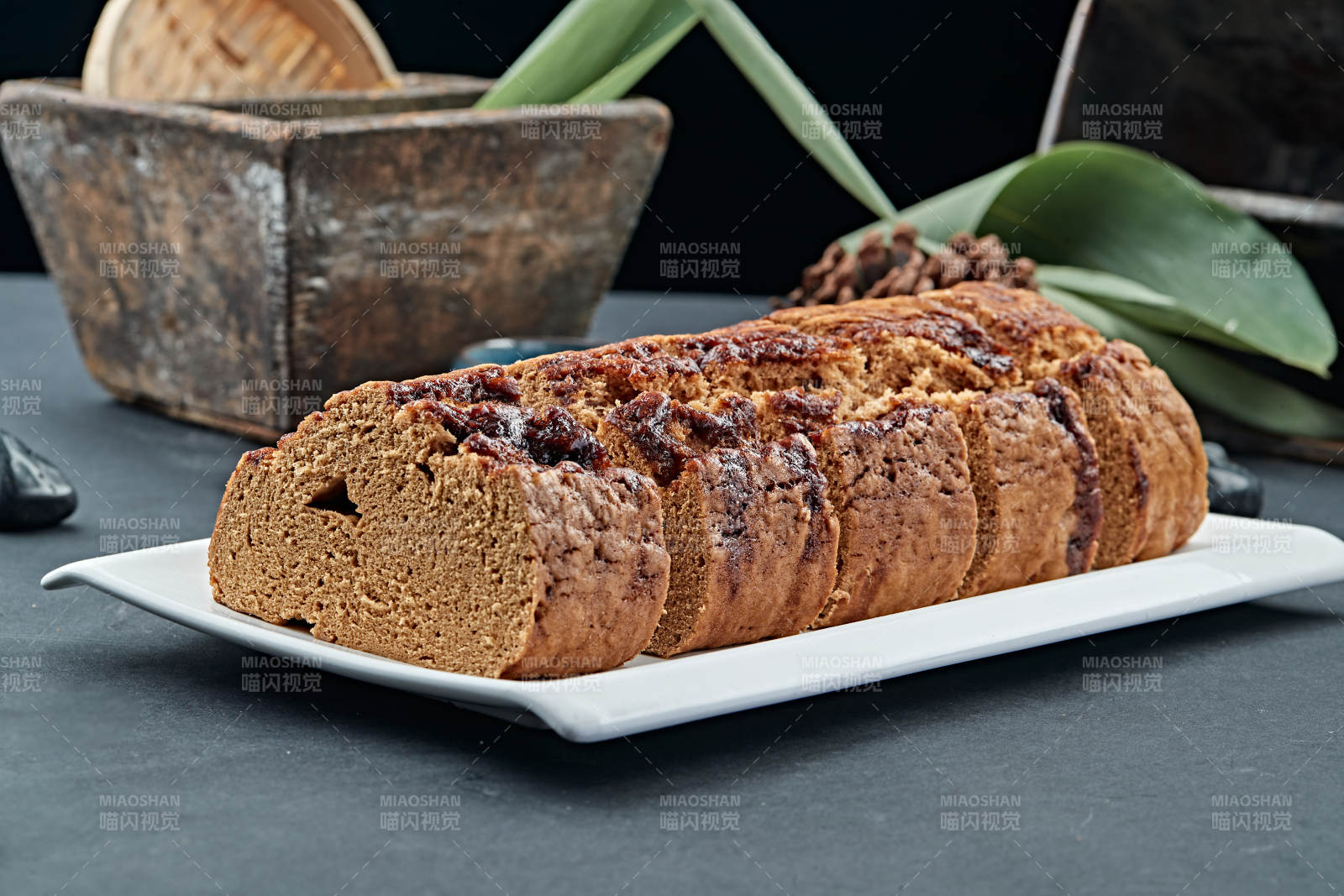 粗粮枣泥烤馍片图片