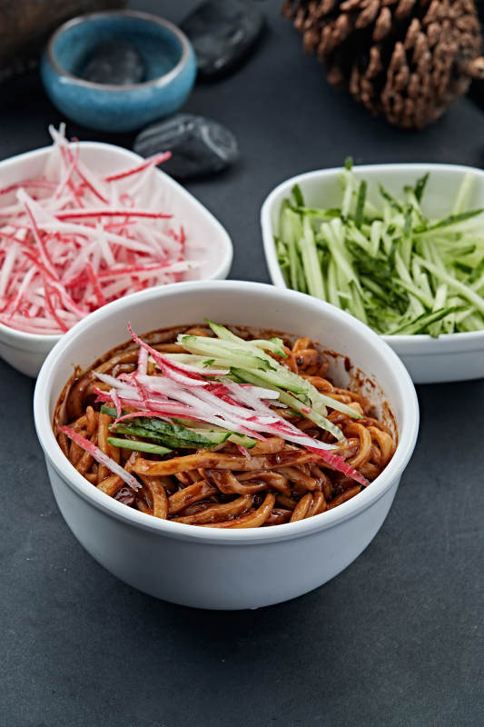 老北京肉丁炸酱面图片