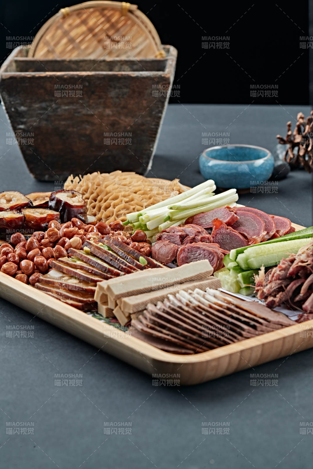 农家荤素大拼盘图片