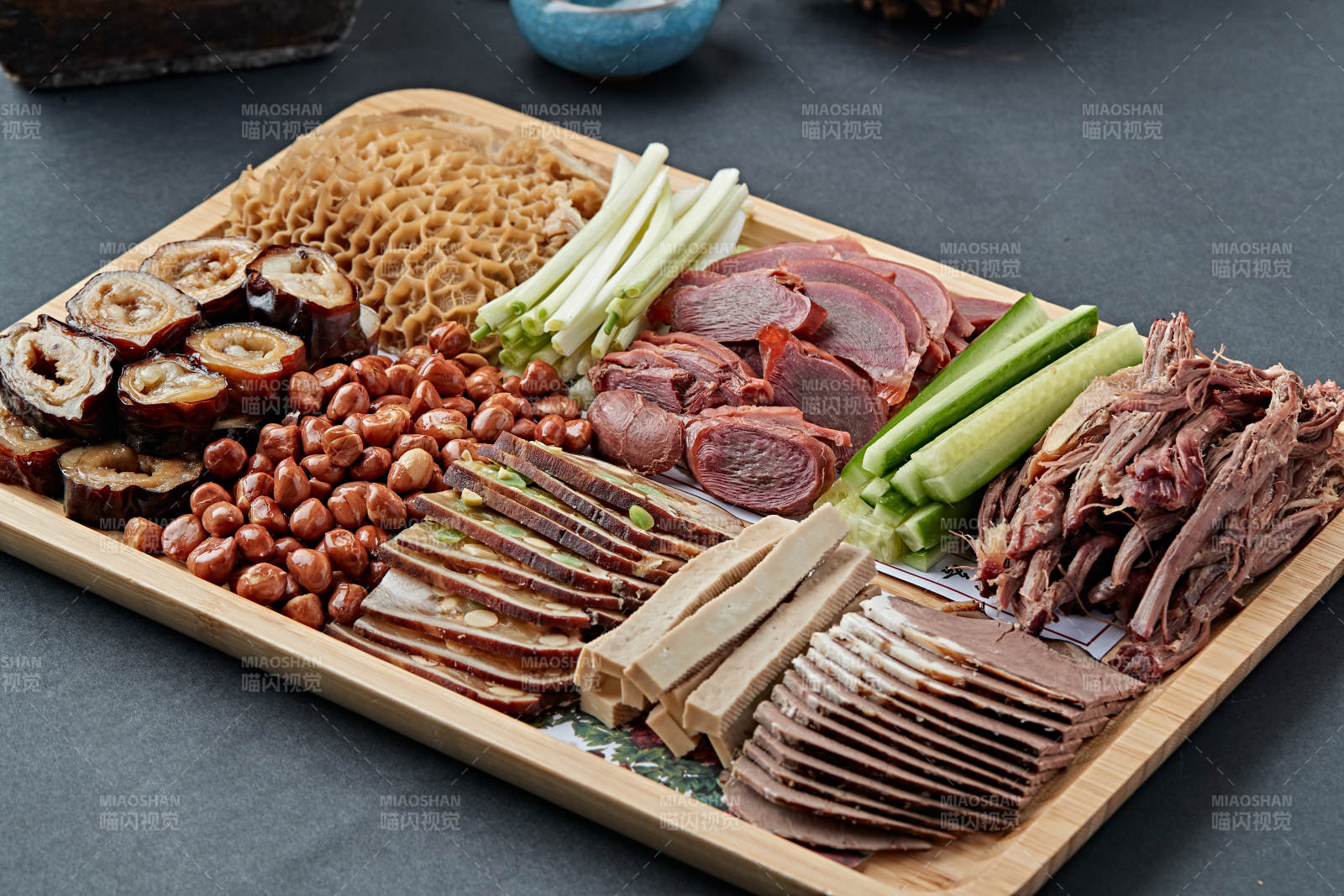 农家荤素大拼盘图片