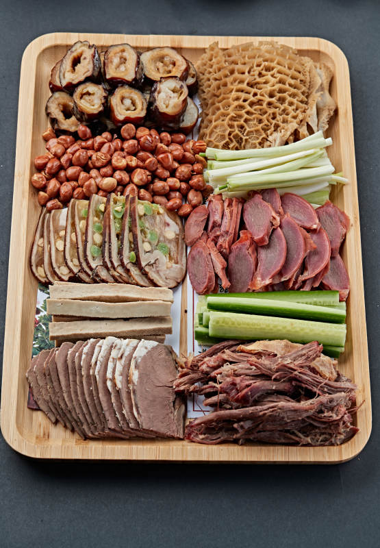 农家荤素大拼盘图片