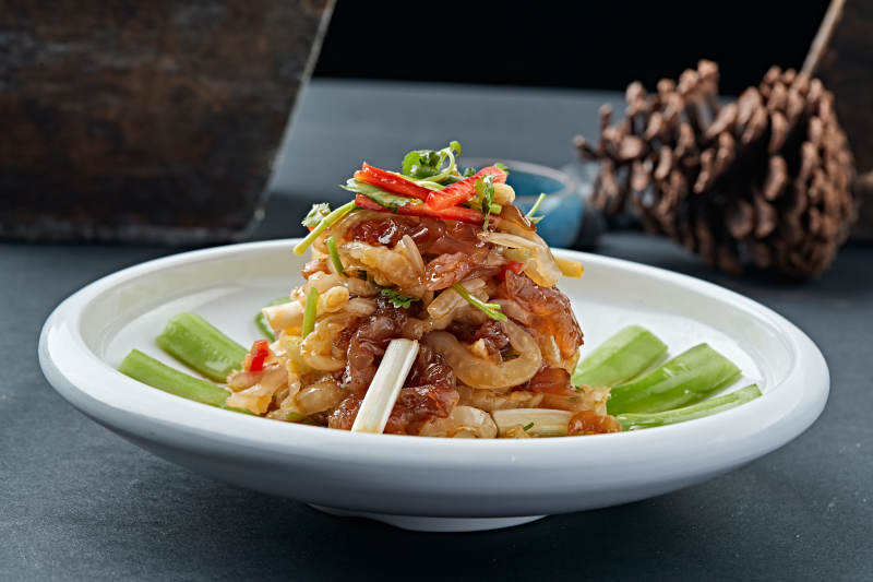 白菜心拌海蛰头图片