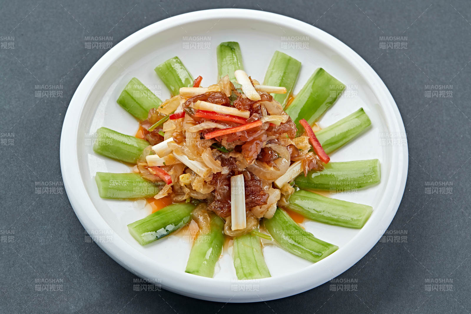 白菜心拌海蛰头图片