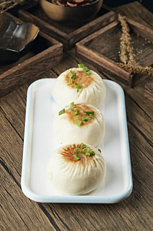 港式茶餐生煎包图片