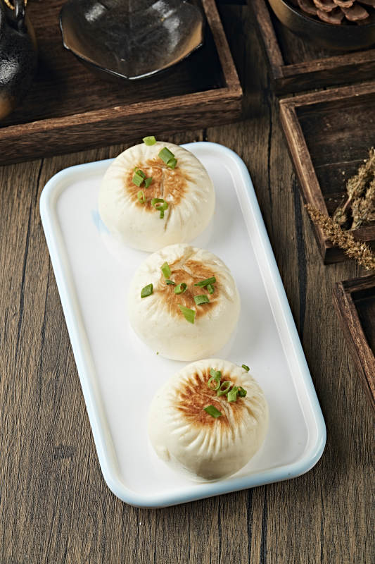 港式茶餐生煎包图片