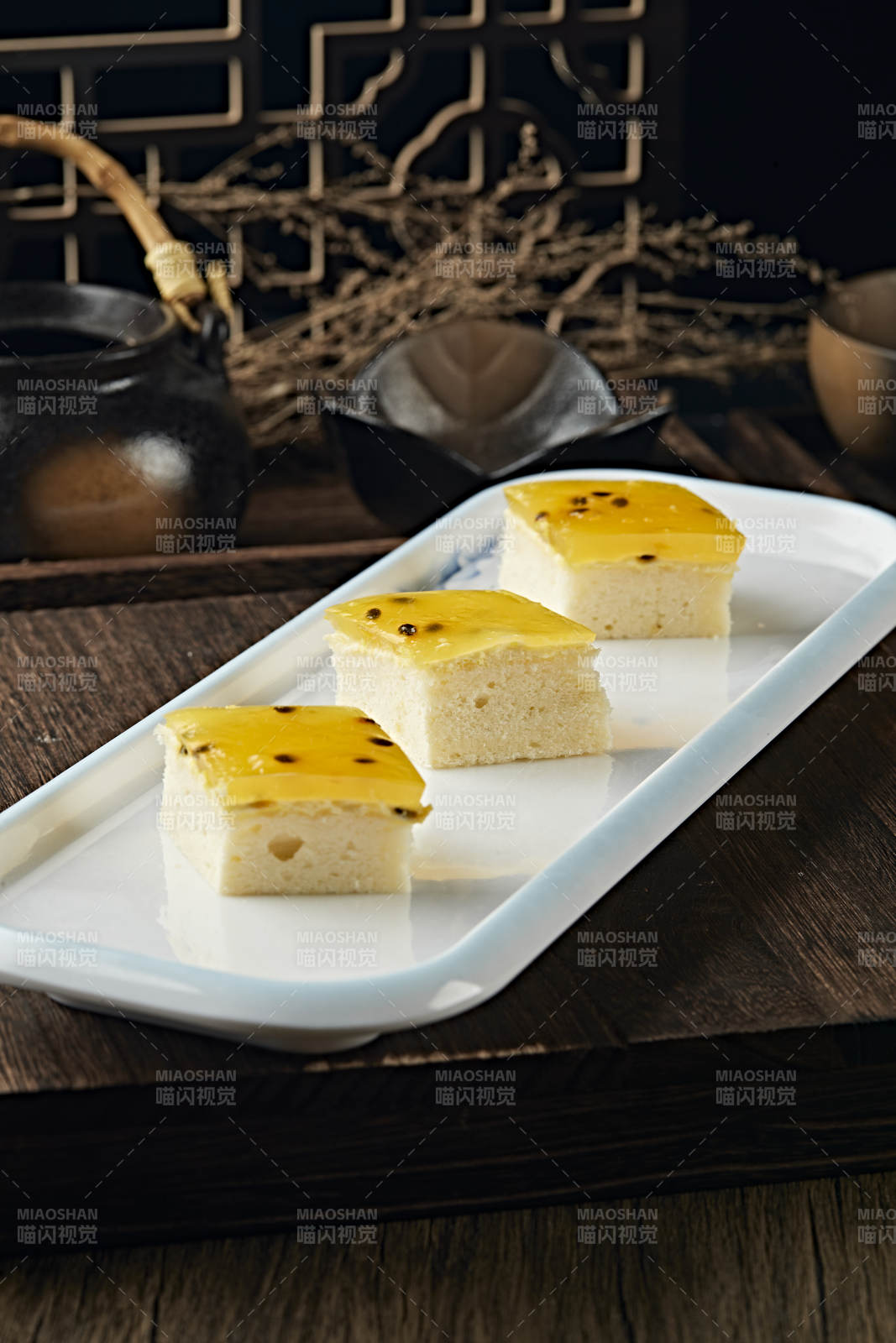 奶香慕斯百香果冻糕图片