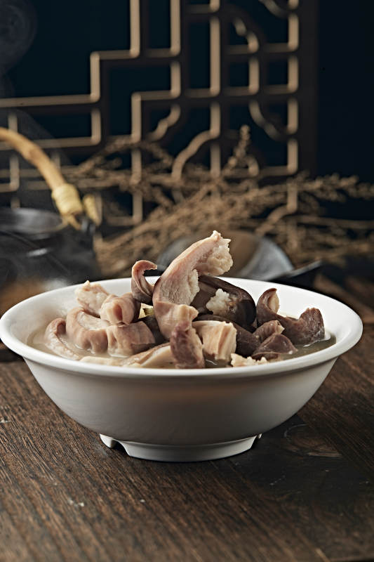 奶香猪肚汤图片