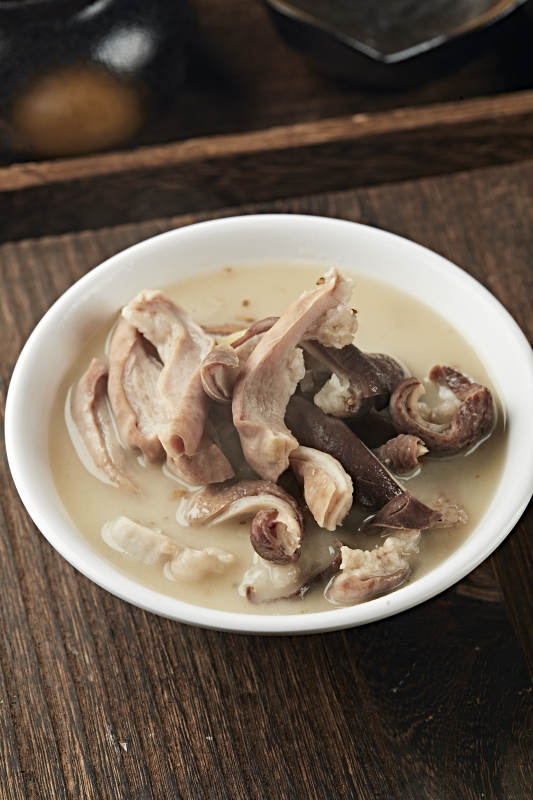 奶香猪肚汤图片