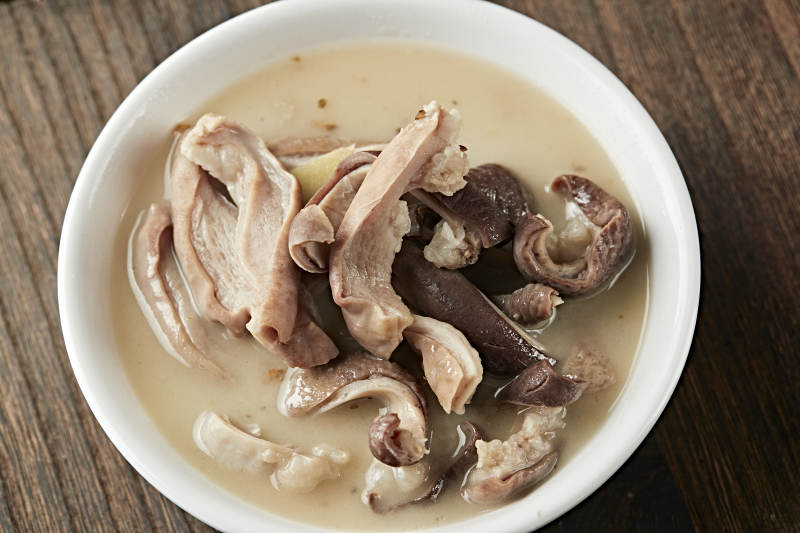 奶香猪肚汤图片