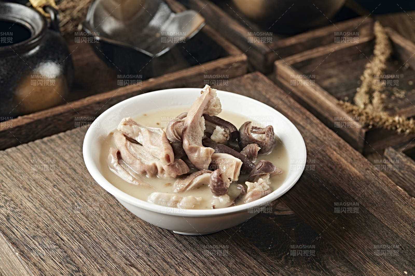 奶香猪肚汤图片