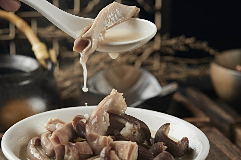 奶香猪肚汤图片