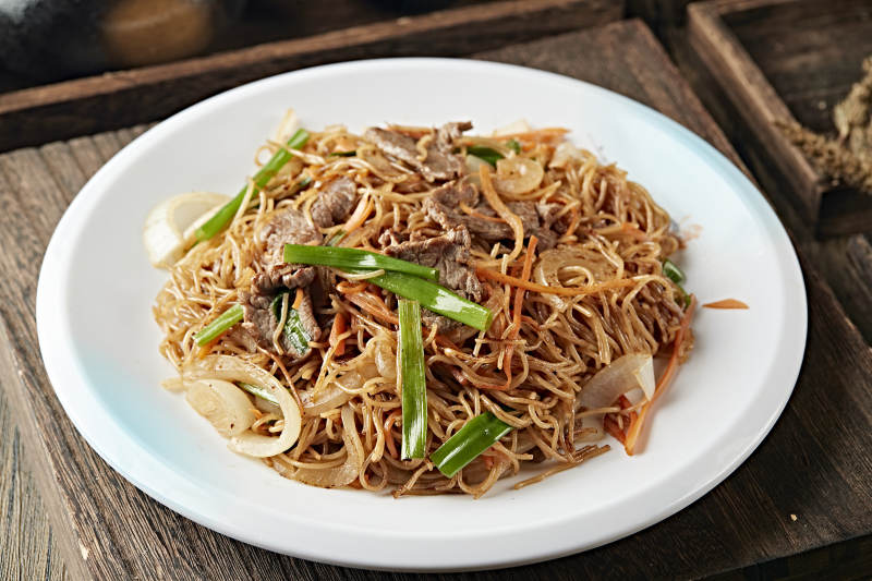 腊味猪肉炒米粉图片