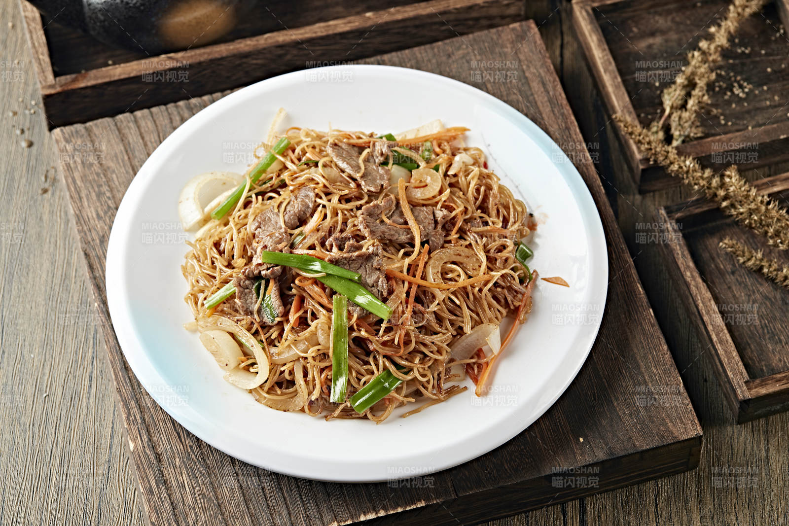 腊味猪肉炒米粉图片