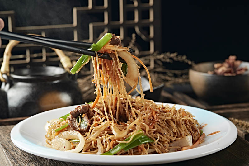 腊味猪肉炒米粉图片