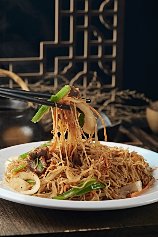 腊味猪肉炒米粉图片